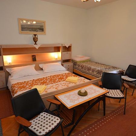 Apartment Nadica Punat Bagian luar foto