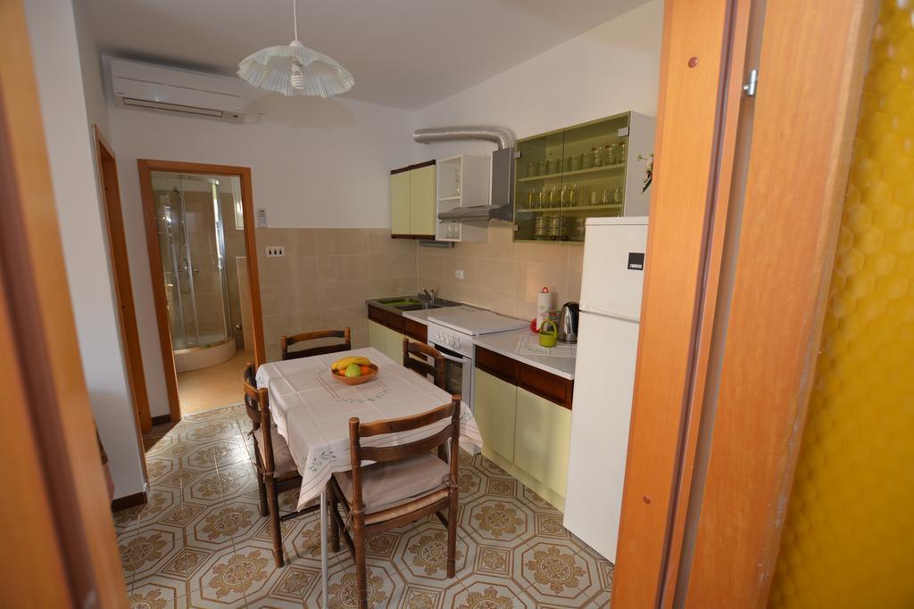 Apartment Nadica Punat Bagian luar foto