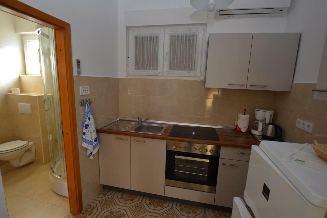 Apartment Nadica Punat Bagian luar foto