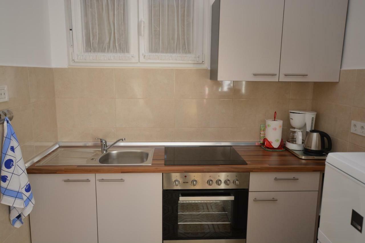 Apartment Nadica Punat Bagian luar foto